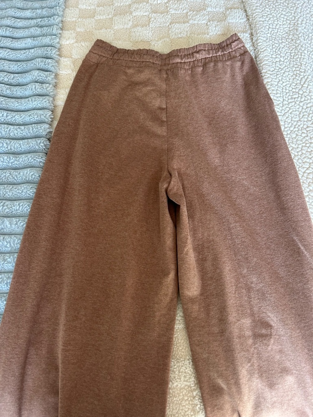 Vuori Halo Essential Wide Leg Jogger Size XS Long - Picture 7 of 7